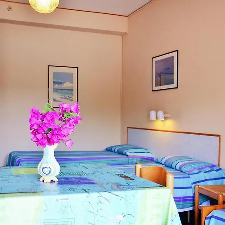 Residence Villa Giardini Giardini Naxos Daire *